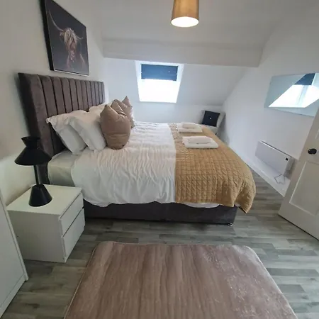 Flat 2 Eskholme - ويتبي